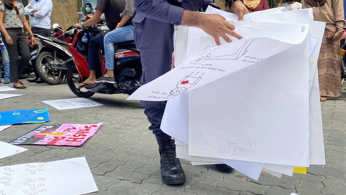 Rapistun hayyaru nukurevunas hevehnu, posteru thah hayyaru kurevenikoh! #JaagaEhNei