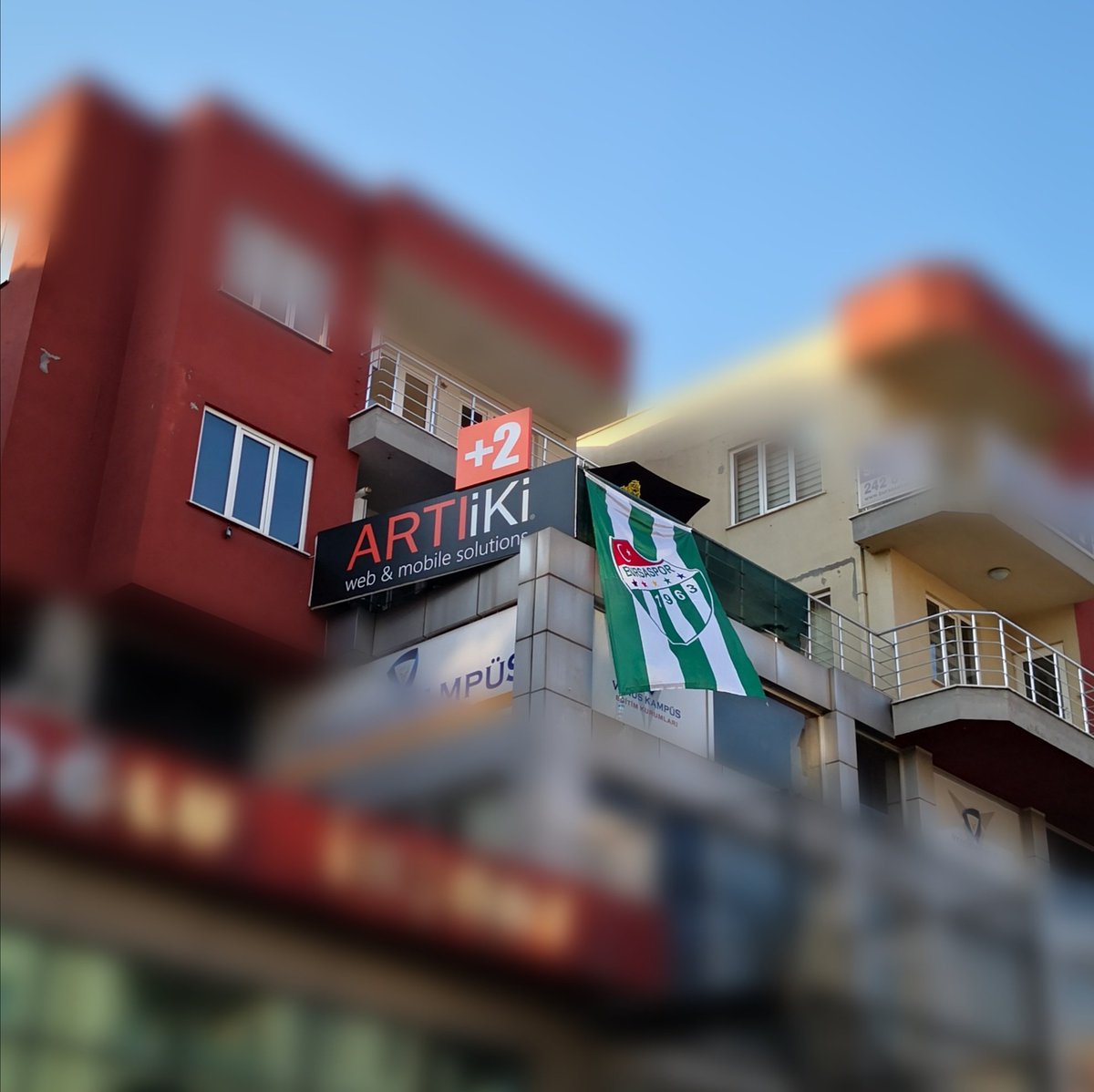 Bizim rengimiz belli 🇳🇬

#BursasporlularTakiplesiyor