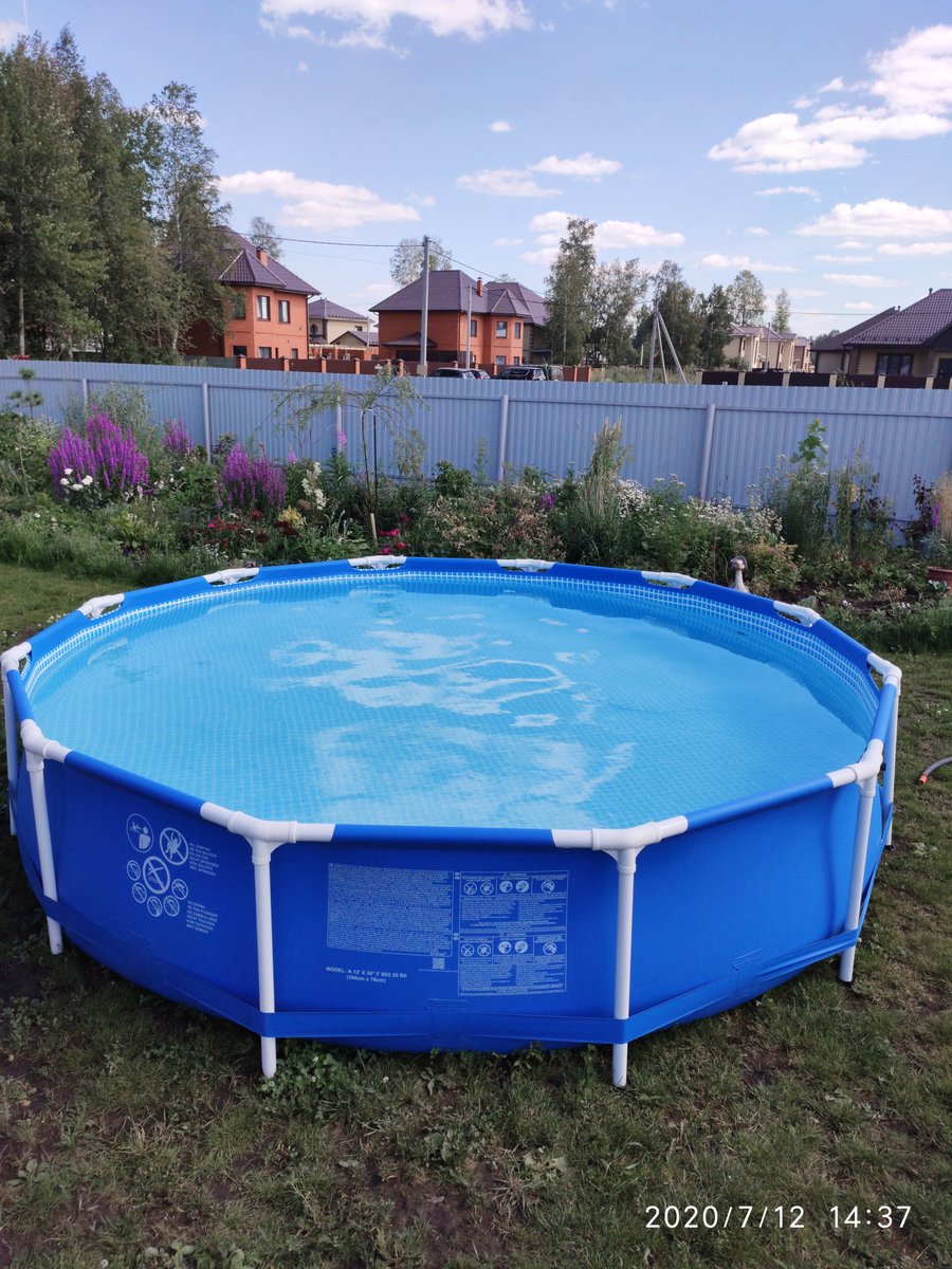 AlexDolgopolof's tweet image. По доброму совету подписчиков добавил в воду перекись водорода. Часов через 8-10 вода полностью очистилась. 5й день полет нормальный, вода чистейшая.
Вот что Твиттер животворящий делает! ☝️✌️