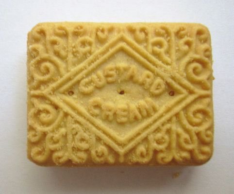 I’ve decided to set myself a challenge. My life in biscuits. One biscuit each day for 20 days (I can’t limit it to 10). No explanations (yet). And I’m not going to nominate anybody else. Day 1: the Custard Cream.