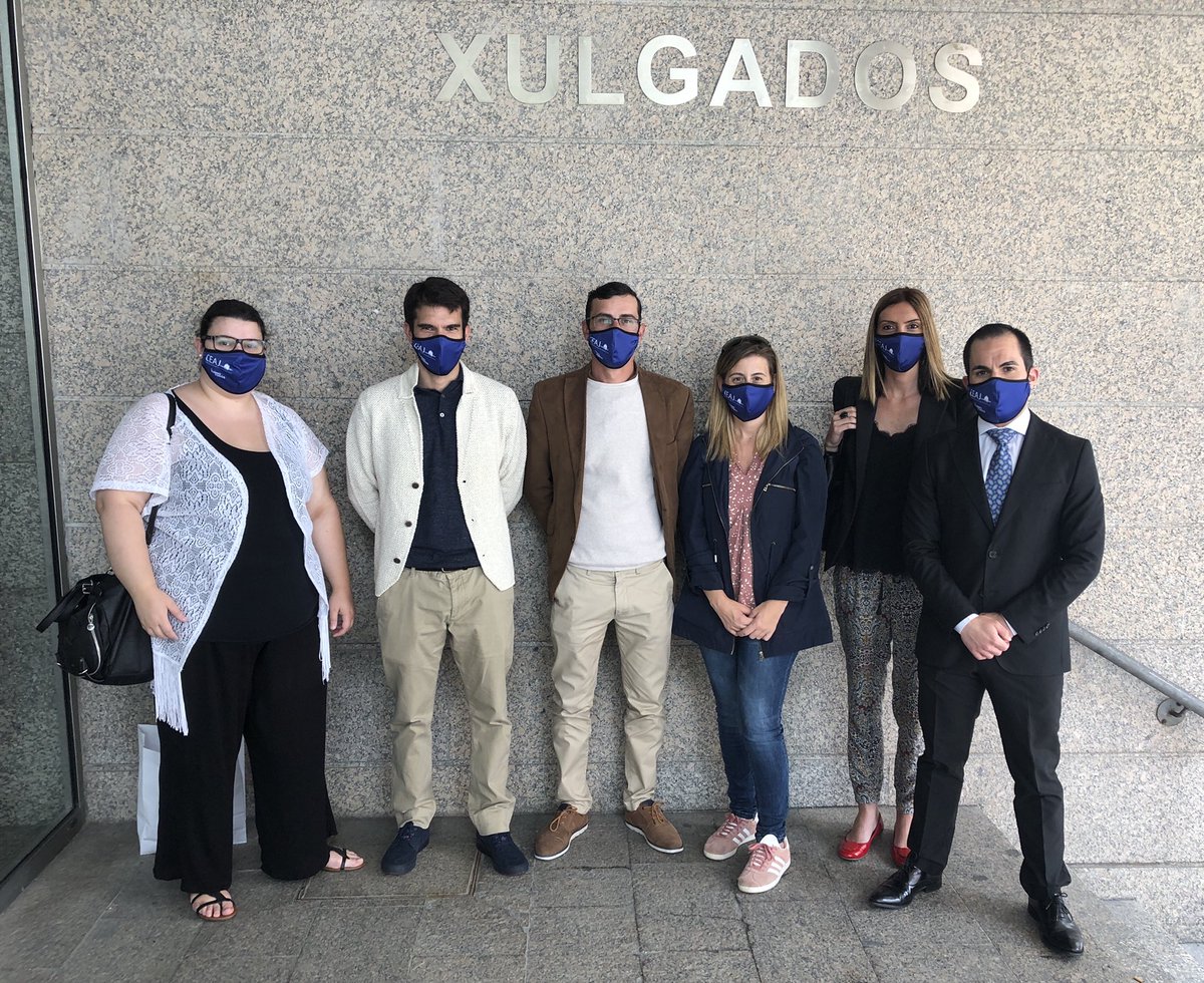 12 de Julio - Día de la Asistencia Jurídica Gratuita y del Turno de Oficio.

Desde nuestra agrupación queremos mostrar nuestro reconocimiento y agradecimiento a todos los compañeros y compañeras del Turno de Oficio. 

#abogacía #Aja #AjaFerrol #Ceaj #Ferrol