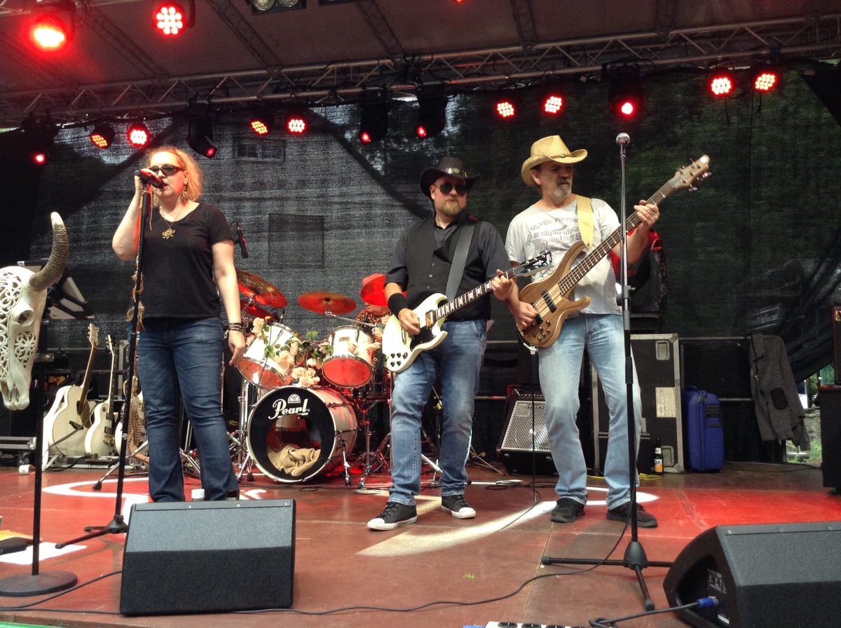 Southernroxx gig last friday 🤘🤘 southernroxx.de