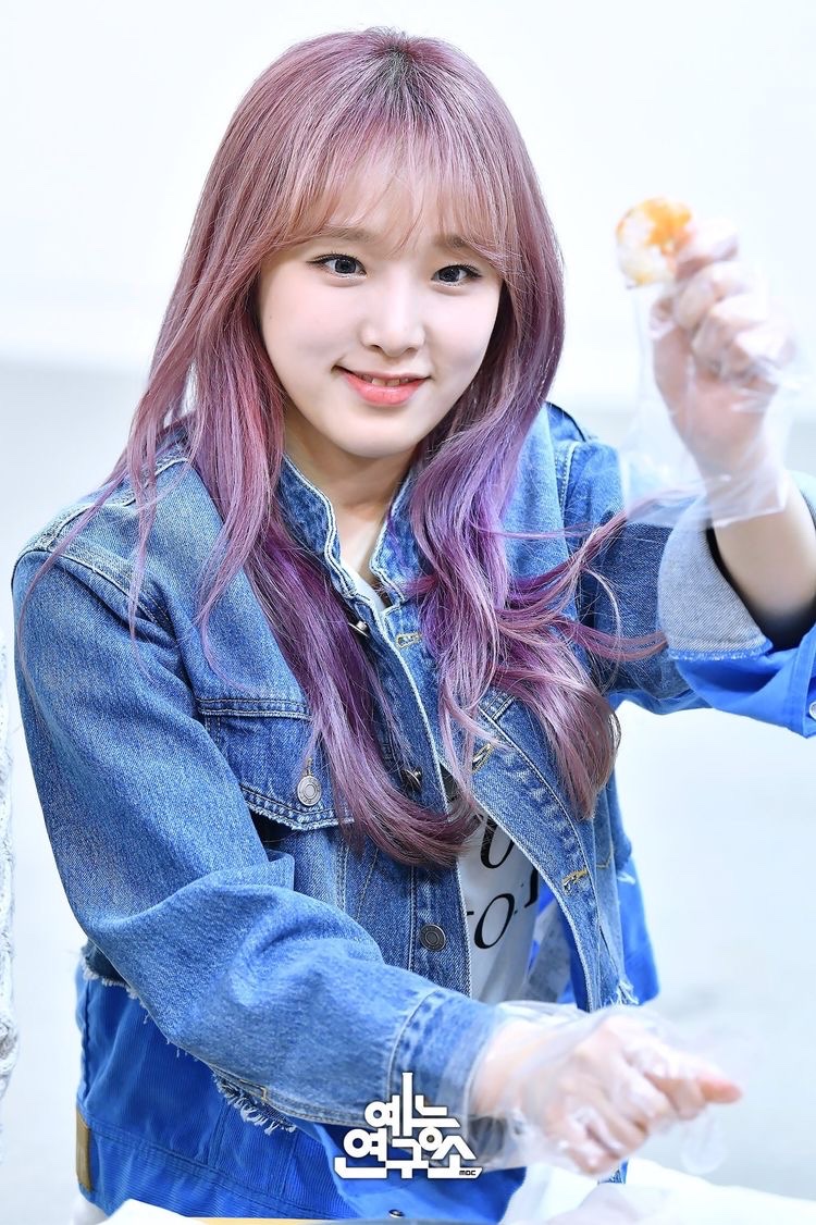 yenahourIy's tweet photo. #YENA #최예나 https://t.co/4lzE8LH4Yp