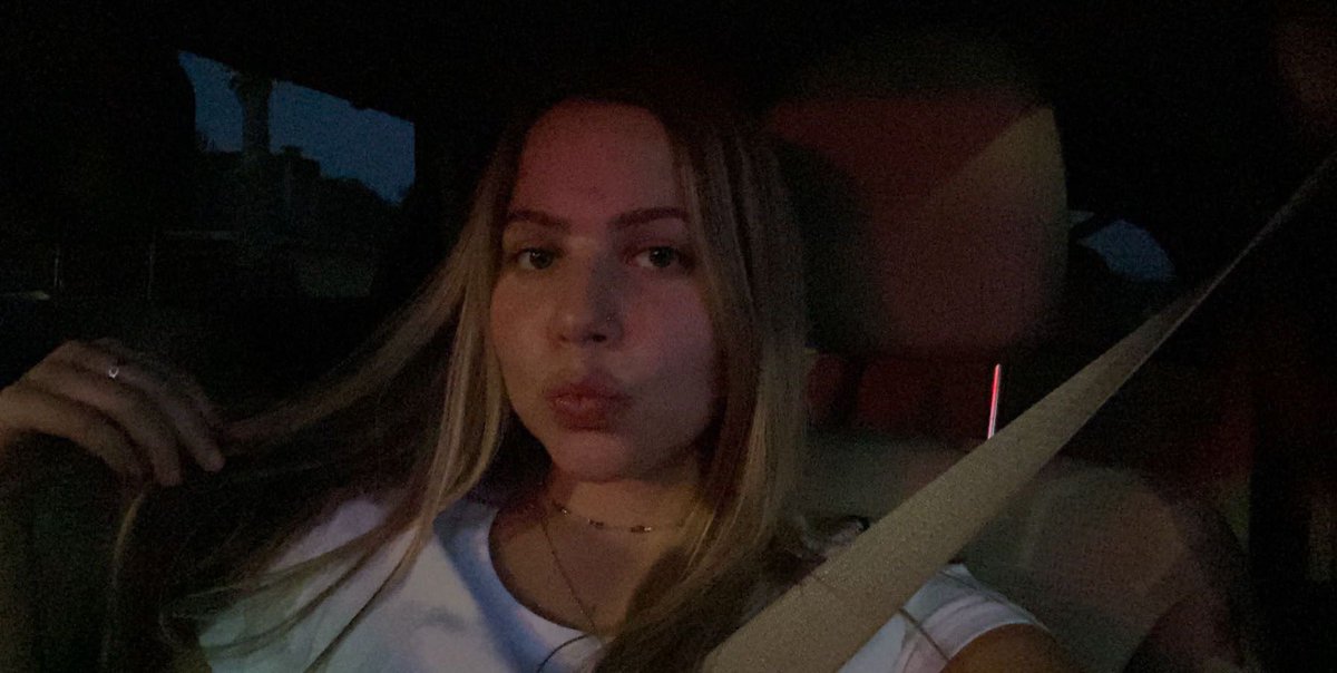 kasseelg's tweet photo. 💋 https://t.co/2HJ1i08sax