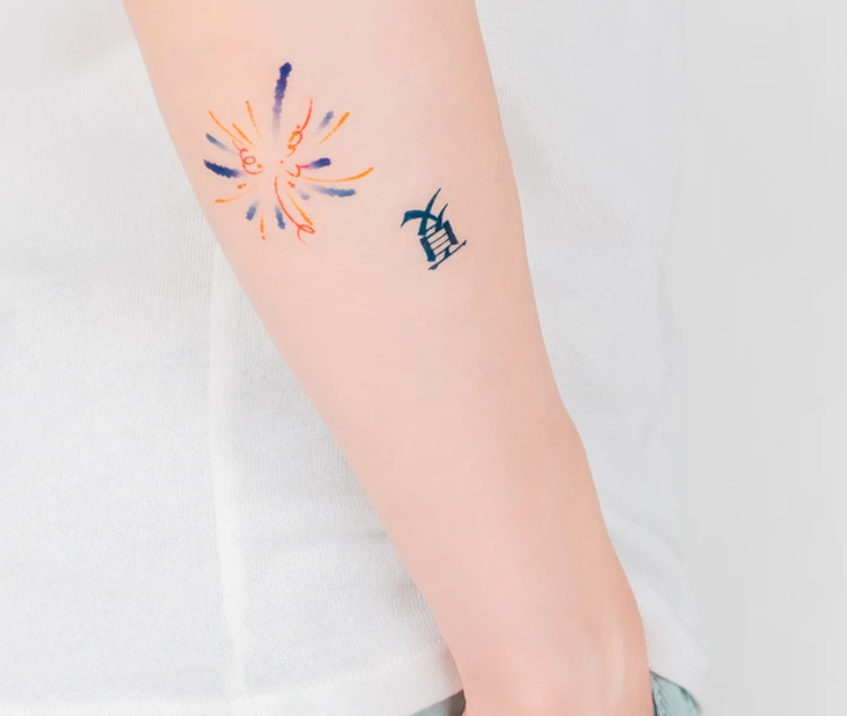 インスタントタトゥージャパン Instant Tattoo Make A Wish メイクアウォッシュ 今なら30 Off 友達や恋心寄せるあの人と行く夏祭り 浴衣からチラッと見せると オシャレ さアップ インスタントタトゥー 韓国タトゥー 韓国コスメ タトゥーシール インスタントタトゥージャパン Instant Tattoo Make A Wish メイクアウォッシュ 今なら30 Off 友達や恋心寄せるあの人と行く夏祭り 浴衣からチラッと見せると オシャレ さアップ インスタントタトゥー 韓国タトゥー 韓国コスメ タトゥーシール