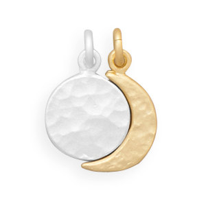 jewelrymandave's tweet photo. Moon Charm Set, Moon Phases Charm Set, Two Tone Full Moon and Crescent Moon Charm Set, Pendant Set, Gift For Her, Gold Moon, Silver Moon https://t.co/GoVUcd1Eft #jewelrymandave #Etsy #CharmSet https://t.co/O55Xvyjk5Z