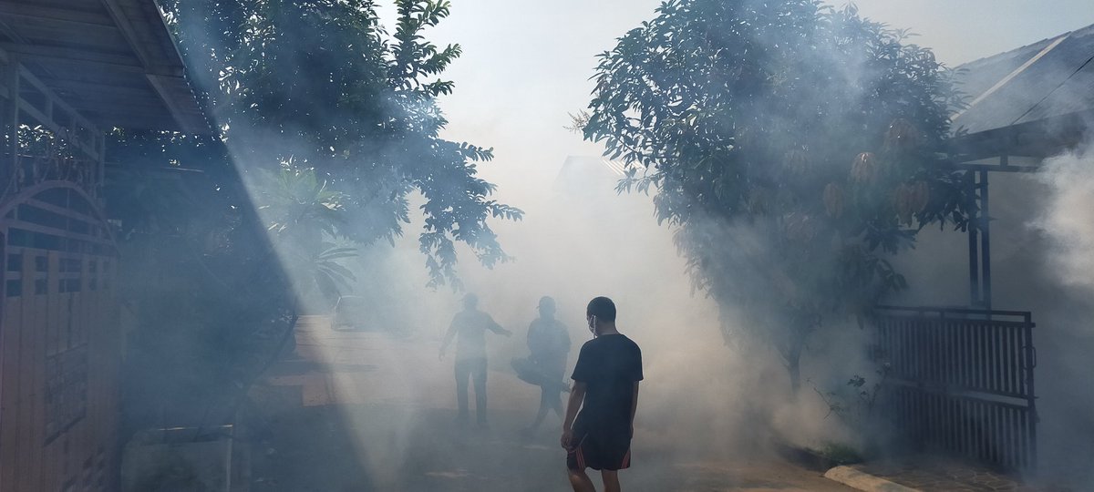 mustadhafin's tweet photo. Minggu, 12 Juli 2020. Kembali Dana Mustadhafin berkhidmat kepada masyarakat melalui layanan Fogging Gratis atas permintaan masyarakat.
Kali ini kegiatan dilaksanakan di Perumahan Citayem Village, Kecamatan Bojong, Bogor.
#pedulidanterpercaya
#visitsehat
#fogginggratis
#khidmat https://t.co/ic23PJNlJC