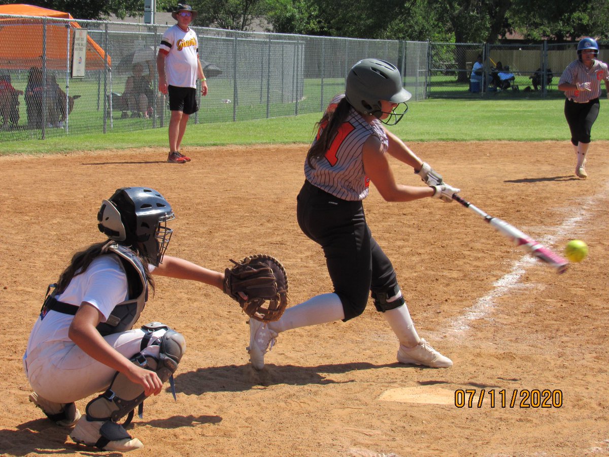 crenshaw817's tweet photo. We played a lot of softball this weekend to my to fall short in the championship game. Proud of these girls for continuing to fight! @LDBellSoftball @USSSA #workintheheat https://t.co/7EwpWMEApE