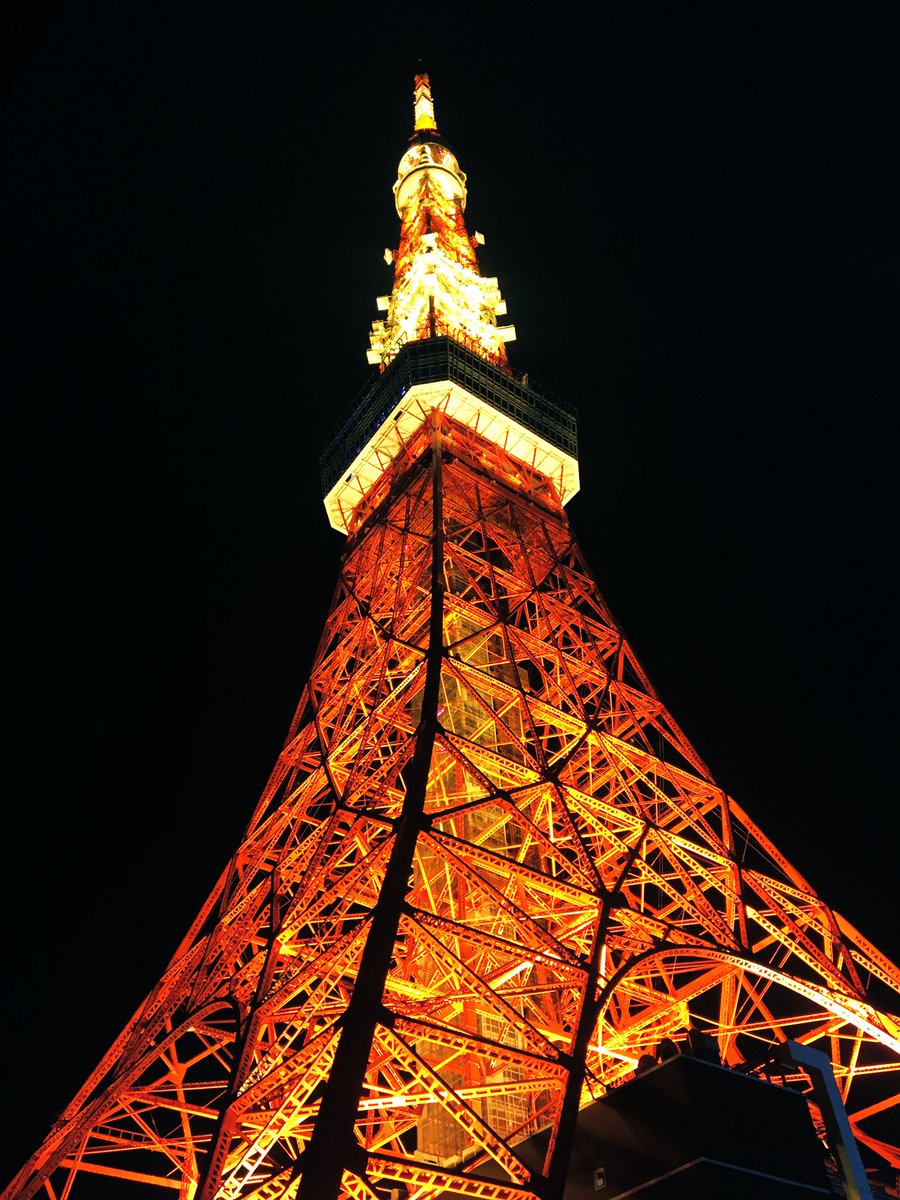 Aki_Flash_'s tweet photo. TOKYO NIGHT...
光岡のディーラー見つけたよw https://t.co/TMkOihiBQ8