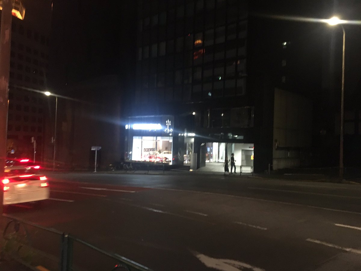 Aki_Flash_'s tweet photo. TOKYO NIGHT...
光岡のディーラー見つけたよw https://t.co/TMkOihiBQ8