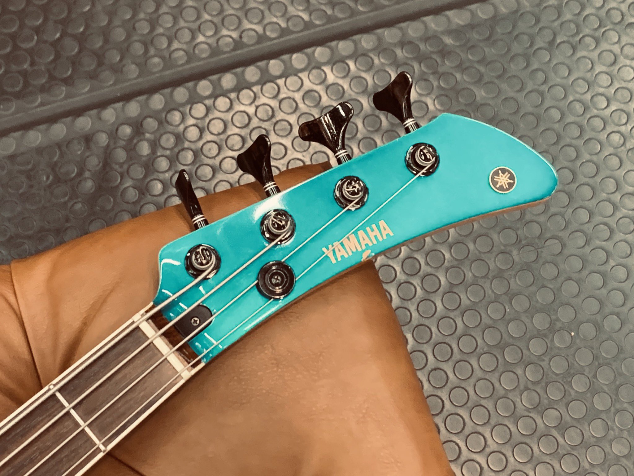 ベース エレキギター ヤマハ SBV-800MF フルカワミキ 楽器/器材 エレキ