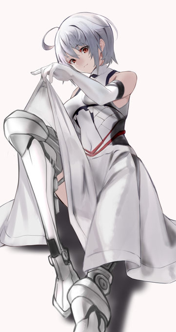 義足をみせてくれるうちの子 