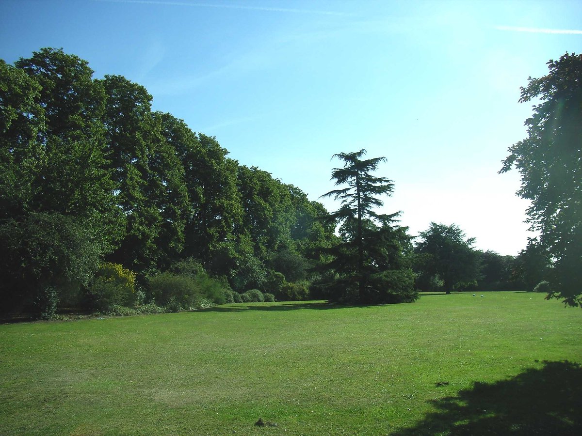 Barking and Dagenham Council tweet media