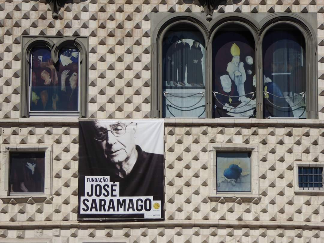 skymanuelima's tweet image. "Gostar é provavelmente a melhor maneira de ter, ter deve ser a pior maneira de gostar."
José Saramago
#CasaDosBicos #Fundacao #JoseSaramago #TravelPhotography #viagens #FotógrafoAmador #Lisboa #VisitLisboa