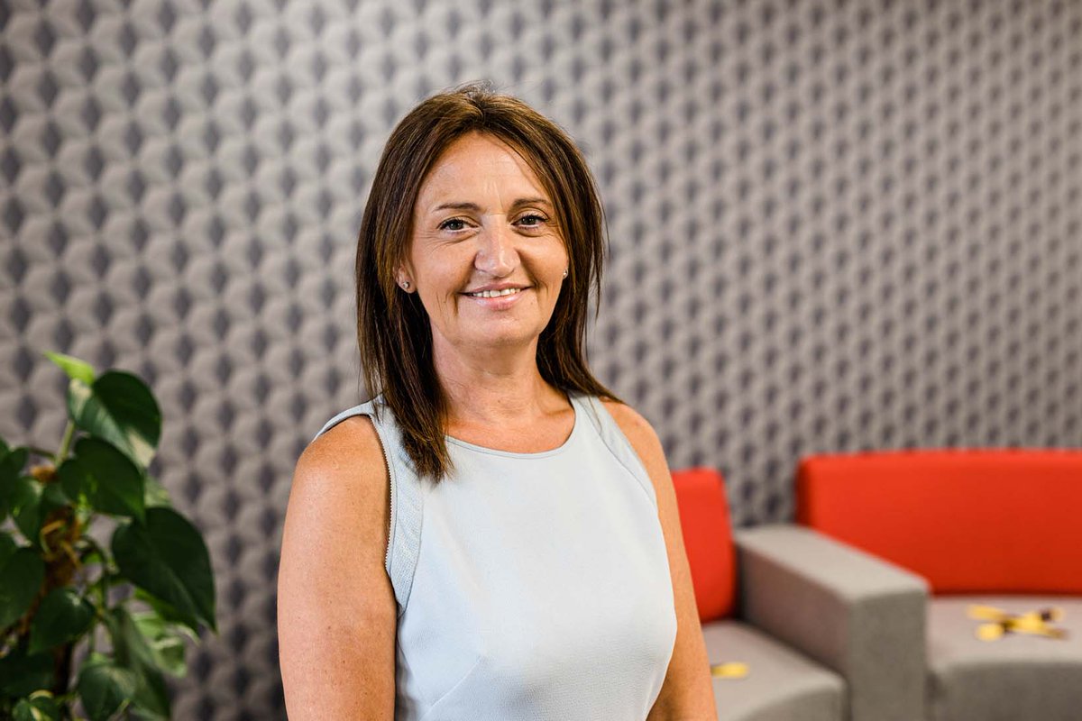 chiswicklocals's tweet photo. Meet this weeks featured #richmondbusiness - #AirivoRichmond provide #OfficeSpace #MeetingRooms #VirtualClients @ 26 #TheQuadrant #TW9 Contact Evelyne Belaud hello@airivo.com 02084343600 #Airivo The Place To Do Business - More: https://t.co/DG2W8UWplC https://t.co/dEMlkLUnar https://t.co/lDXQwpSIYV
