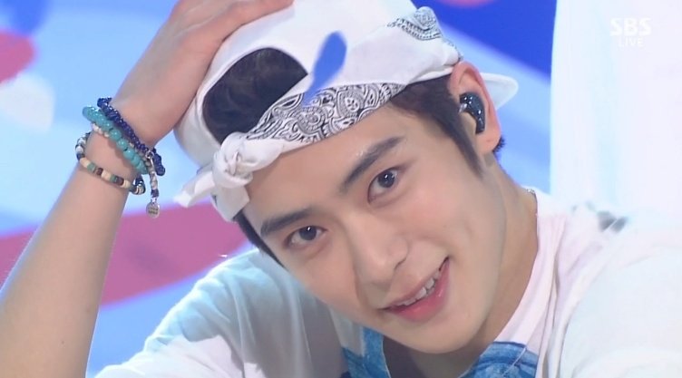 Loiss_kho's tweet photo. Maap nana aku oleng ke Jaehyun hyung dulu hri ini💚❤💖😍😍😍😄😎😘
Inkigayo sering2 lah bikin mc stage

@NCTsmtown_127 https://t.co/d9LoJ0FFKU