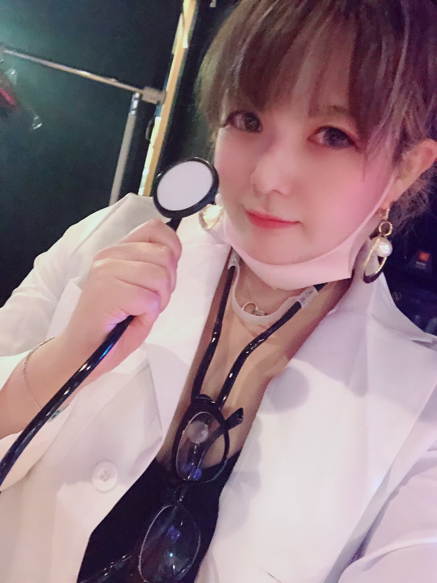 GSC_aya's tweet photo. あーもぉこんな時間💦皆おそよぉ〜♡ #すご晩 久々のフードブース🥓ライブ🎤有難うございました❣️
コロナ自粛の中 #すごい晩餐会 のお陰様で食べドル活動もまた少しずつ動き出す事が出来ました!!!
イベント後は朝まで #PALSS で大盛り上がり✨
配信したいけど時間ない涙
今から準備するぞぉ〜❣️ https://t.co/Xq0ySIfjBw