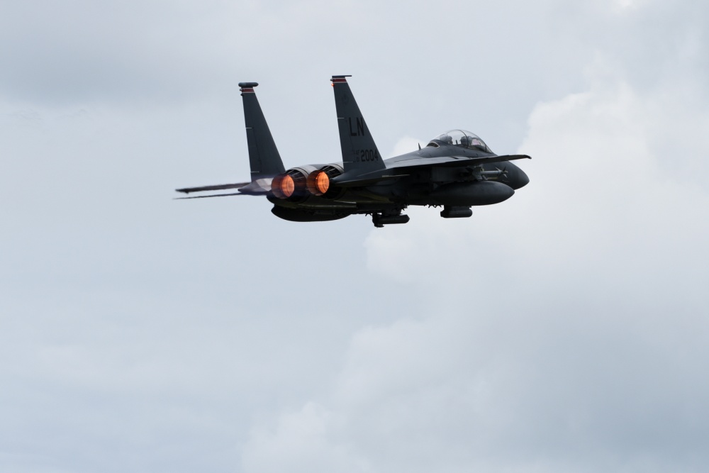 48FighterWing's tweet photo. “We will continue to ensure that the Airmen from RAF Lakenheath are always ready to own the skies.” - Col. Jason Camilletti, 48th Fighter Wing commander https://t.co/JIY1tBIQx0