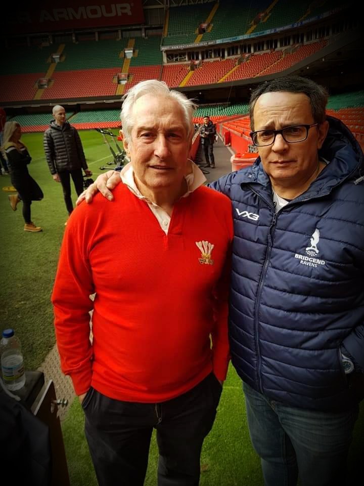 A very Happy Birthday to Sir Gareth Edwards!Second best scrum half in the World lol! 9. 