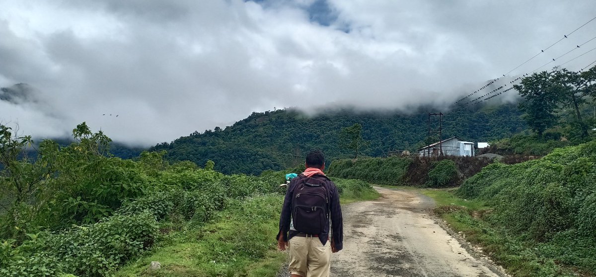 HenryBrook3's tweet photo. The 7th EC of India #ThumtamVillage#nearChallongVillage#21.00kmfromChandelHeadQuarter# https://t.co/c4Xea7bk8D