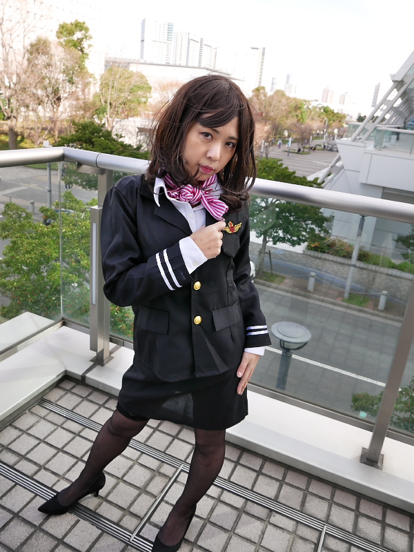 rokushin's tweet image. 女幹部のコスプレ変装（女幹部の中の人が着替えて暗躍する）や正体明かしシーン大好きな私が改めて編集してみた
足元から登場してパンアップ→衣装を引き抜きで脱ぎ捨てて正体明かし