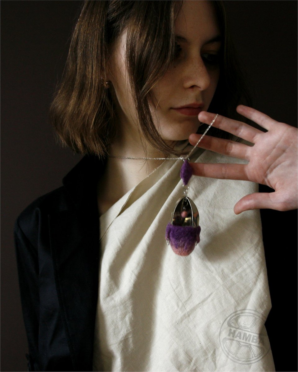 HambaArt's tweet photo. "The cradle of your soul"
(melchior, felt) 
#jewelry #felt #feltjewelry #design #largependant #souljewelry #feltart #jewelryforgift https://t.co/4D82fH29FJ