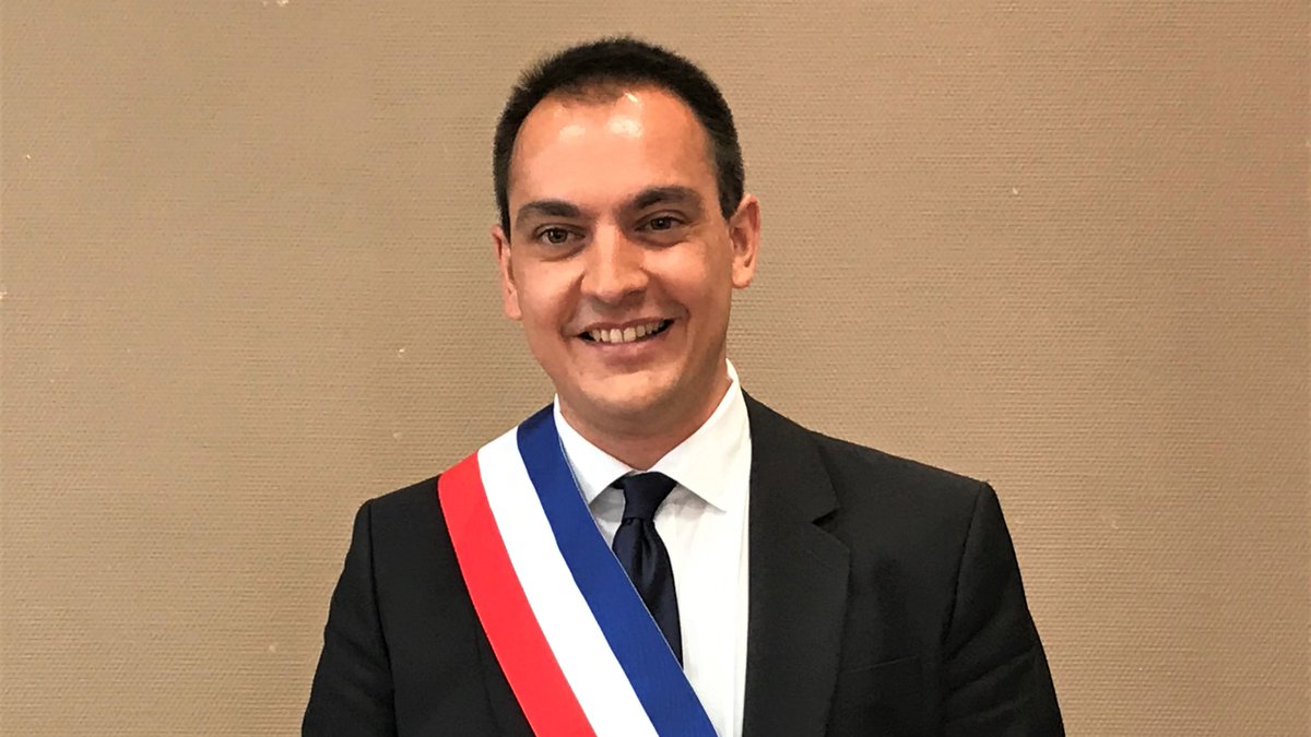 Pierre OLIVER élu Maire du 2e arrondissement de #Lyon <a href="/poliver69/">Pierre OLIVER</a>