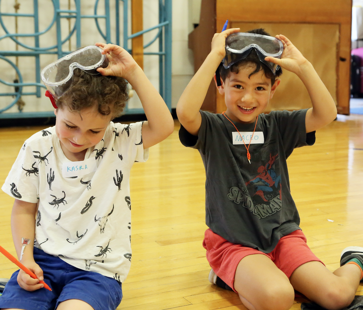 madsciencelive's tweet photo. Only 🔟 more days until our Summer Camps begin! ☀️
Week 1 is now fully booked but there are still spaces available on all other weeks (Balham, Wimbledon, Chiswick &amp; Finchley).
To book, visit: https://t.co/eADd1d8x1q
We are so excited to see the Mini Mad Scientists! 👨‍🔬👩‍🔬‍ https://t.co/wTFm6x5b42