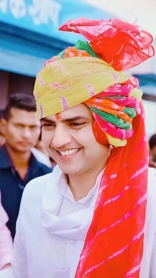 ManrajG49546325's tweet image. Voice of Rajasthan visionary leader #Sachinpilot 
#Sachin_pilot 
#आपणो_मुख्यमंत्री_पायलट @SachinPilot ❤️
