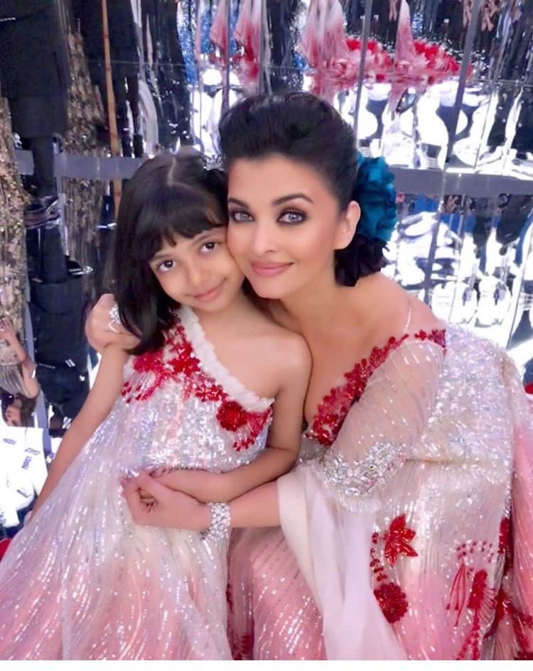 filmfare's tweet image. Just in: #AishwaryaRaiBachchan and #AaradhyaBachchan tested positive in the second round of testing for #COVID19. We pray that the two are able to get through this as soon as possible.