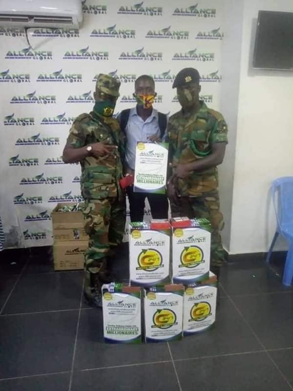 RubylynAfos's tweet image. EVER FORWARD
BACKWARD NEVER 
#GHANASOLDIERS

Successful people do what unsuccessful people are not willing to do. Don't wish it were easier; wish you were better.
join us