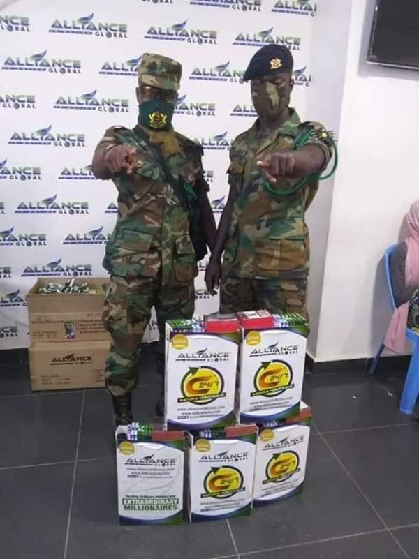 RubylynAfos's tweet image. EVER FORWARD
BACKWARD NEVER 
#GHANASOLDIERS

Successful people do what unsuccessful people are not willing to do. Don't wish it were easier; wish you were better.
join us