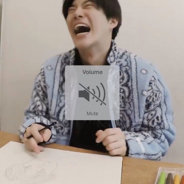BUNNYMYE0N's tweet photo. 😭😭😭😭😭😭😭😭😭 https://t.co/rxmb6iLd1p