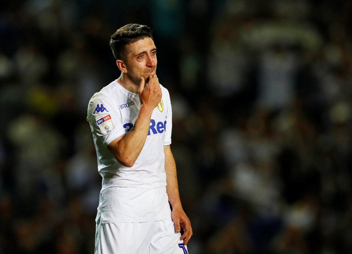 RITGK's tweet photo. At the end of last season he was broken, the mentality to come back and do what he’s doing at 35 years old is astounding

A football genius doing what he was born to do 🧙‍♂️ #lufc https://t.co/qyxhlz3o11