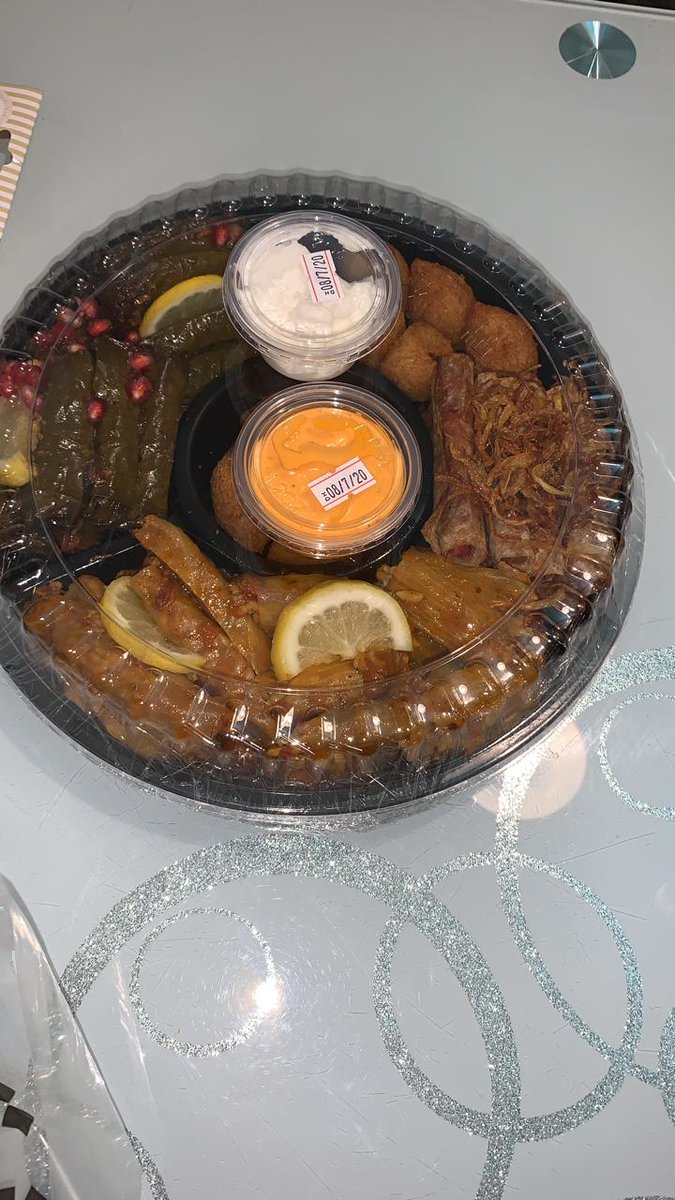 Ms_6mashah's tweet photo. @waledOTB @Enabah_sa اشكر مطعم عنبة على الهدية.... كان طبق لذيذ اكتملت معه سفرتنا... واشكرك بالمثل يا عاشق مطاعم💟 https://t.co/q4GApAUrCZ