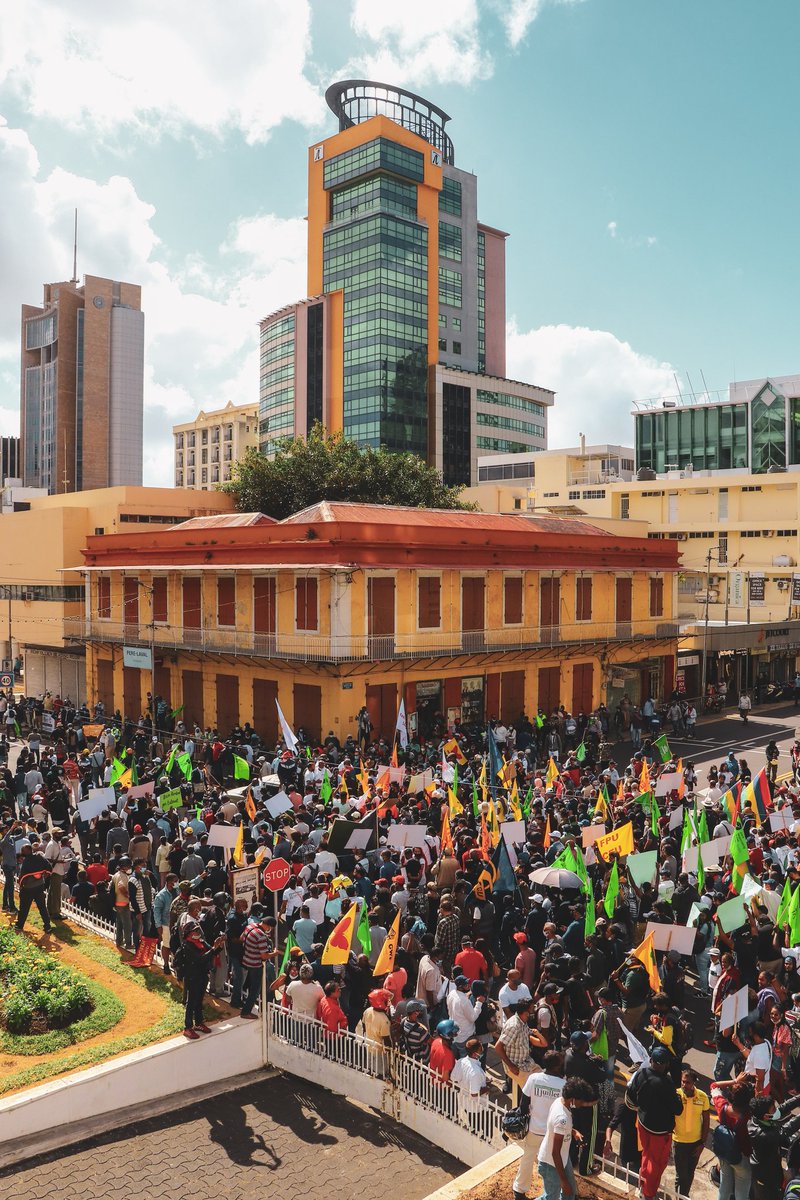 Adrian_Bund's tweet photo. Demonstration yesterday #Mauritius (7 months after controversial election). 
#COVID19 used to install a form of dictatorship and dismantle:
>people's rights
>worker's rights
>rights to old age pension
High cost of living
Squandering public fund
Neocolonialism
Corrupted politics https://t.co/wq2wnCnxCC