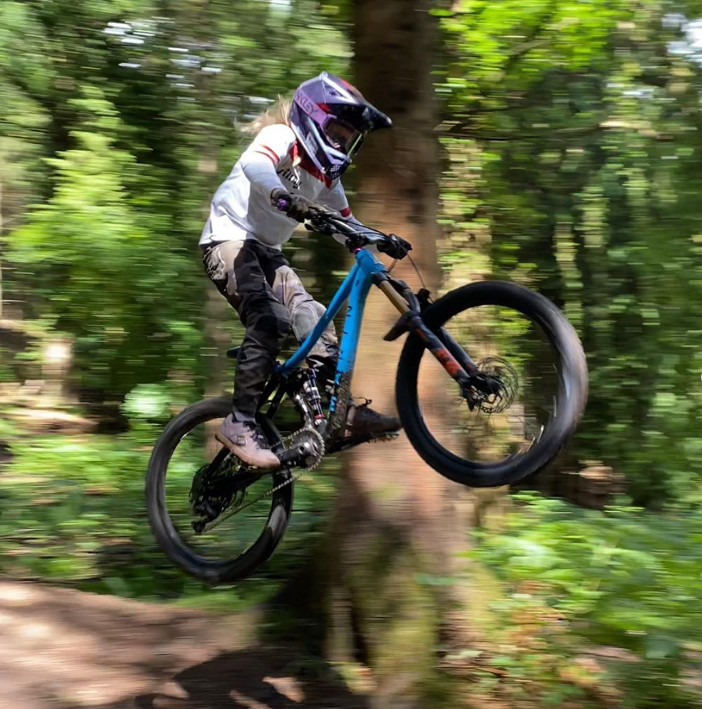 M I D  J U M P 🚀

Check out our AWESOME range of mudguards on our online store today 🔥

👉 reaperstore.co.uk