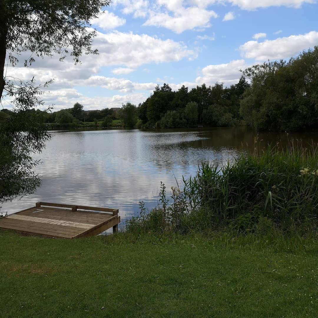 UKRedCreative's tweet photo. •°•Happy Sunday•°•
We've been doing #family walks recently, #exploring the amazing #beauty we live amongst.
What's your #KeytoHappiness?

#love #happy #life #smile #photography #positivevibes #nature #memories #positivity #goodvibes #joy #graphicdesigner #designerhumour #art https://t.co/64DLqqyEJT