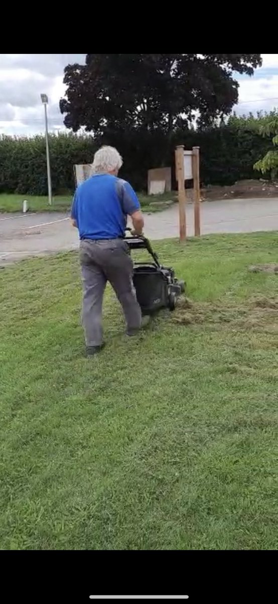 Massive thank you to everyone who volunteered at HQ yesterday to get it ready for the new season ahead 👏🏻 We wouldn’t be able to keep the club running without the help of our amazing volunteers 🐯 #TigerFamily