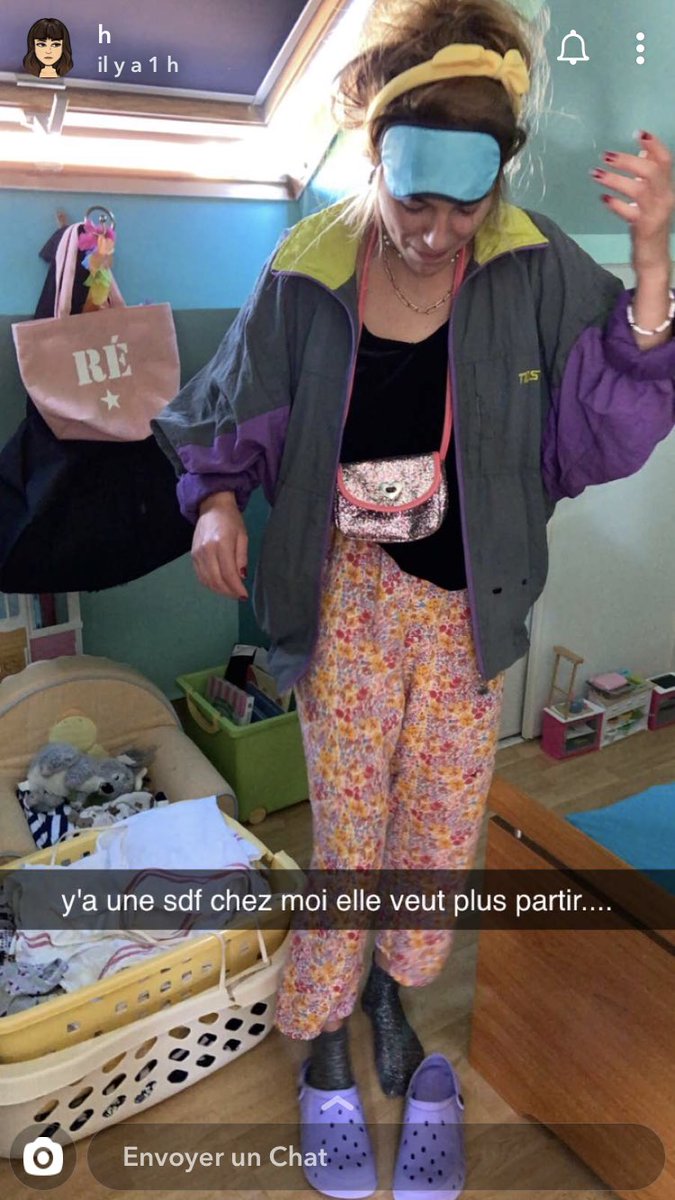 romane_cnn's tweet photo. J’fais quoi les gars ptn ??? 
Je sais pas comment la faire partir.. https://t.co/JMSoTpbwUd