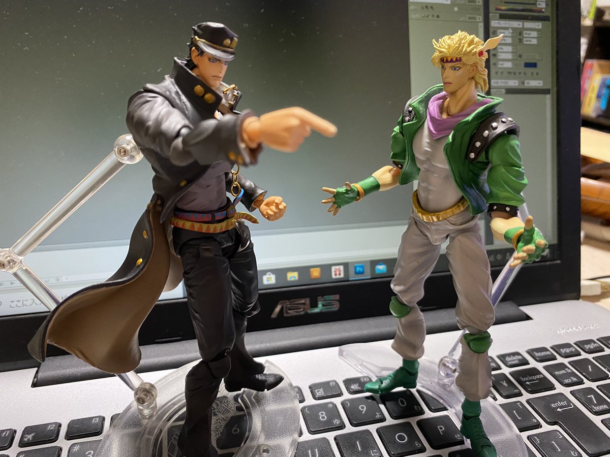 こじ ついにジョウタロサンフィギュアお迎えしてしまったんだけどポージングが下手すぎて すみません トイレはどこですか トイレならあっちだぜ みたいな感じになってしまう こじ ついにジョウタロサンフィギュアお迎えしてしまったんだけどポージングが下手すぎて すみません トイレはどこですか トイレならあっちだぜ みたいな感じになってしまう