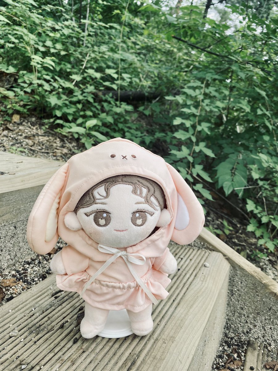 mylovesom's tweet photo. #베베슬
오랜 만에 산책하는 분홍토끼 https://t.co/kiZIXwewG0