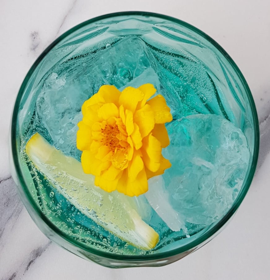 jamesanthonyhyp's tweet photo. A simple glass of water can be transformed with a bit of colour....a mind can be with some positivity...🤗
❤️
❤️
❤️
❤️
💥
#anxiety 
#anxiety_Audios 
#hypnotherapy 
#hypjames https://t.co/kCTEvBXPCi