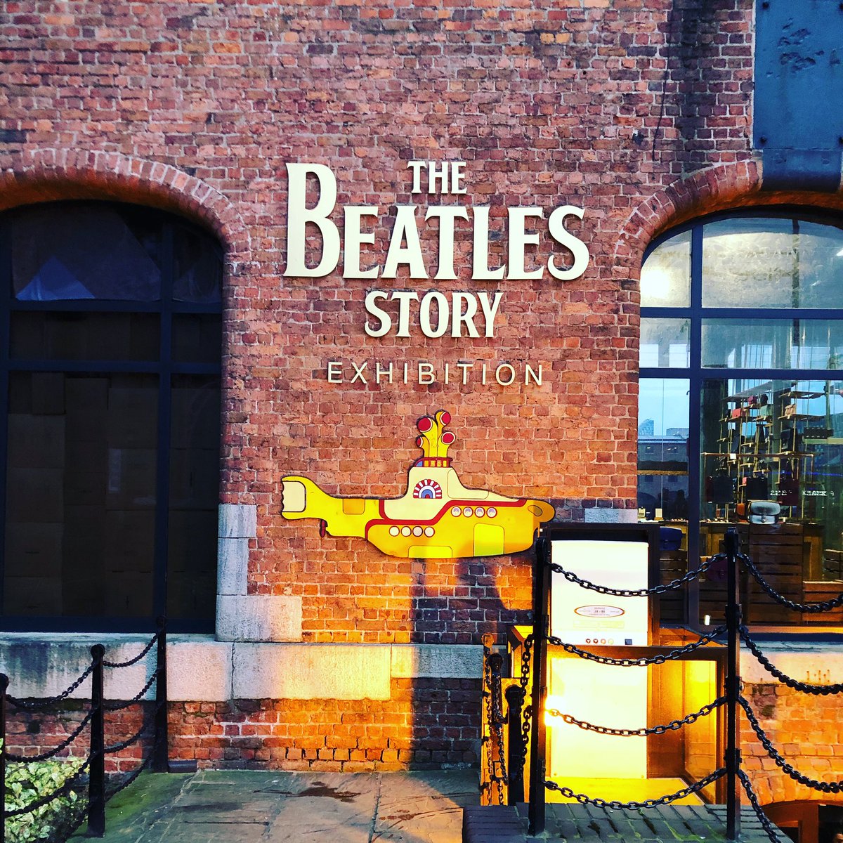 TeaTimeTrivia's tweet image. Which UK city is this in? #trivia #quiz #whereisthis