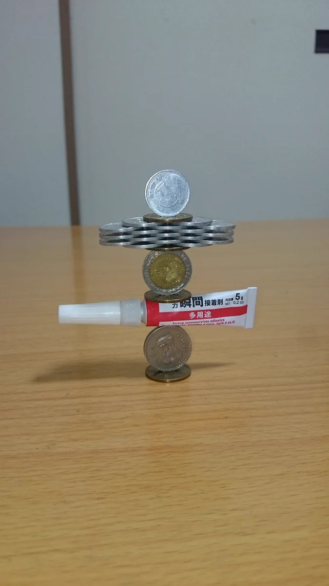 だって多用途って書いてあるから…瞬間接着剤の使い方間違ってるけどコレは凄い！！