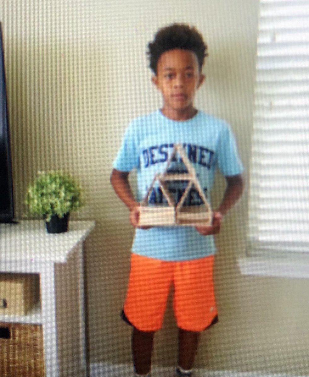SAFE21stCentury's tweet photo. 21st CCLC students culminate National Summer Learning Week through painting and constructing.#SpringISD_Curr #SpringISD #Westat #SummerLearningWeek #SummerMatters https://t.co/DTaCR3YPPD