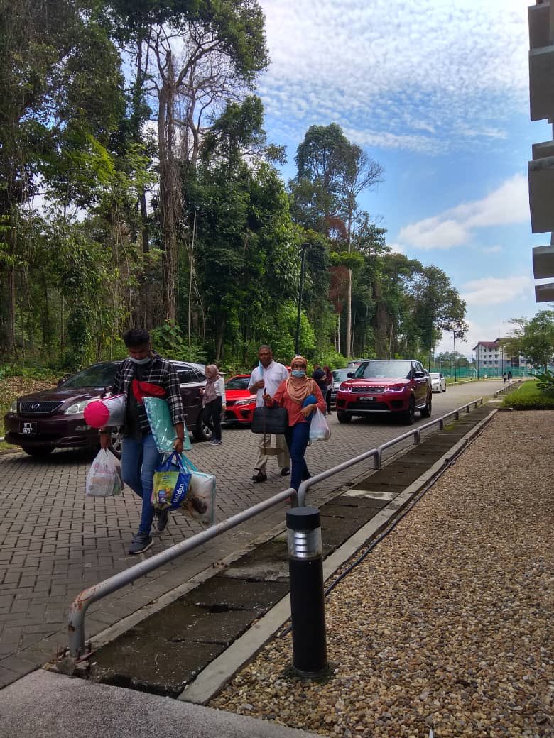 UTPOfficial's tweet photo. We are excited to see our students back on campus and, we would like to welcome all to UTP! 

#UTPinMe https://t.co/RQiurWdmNA