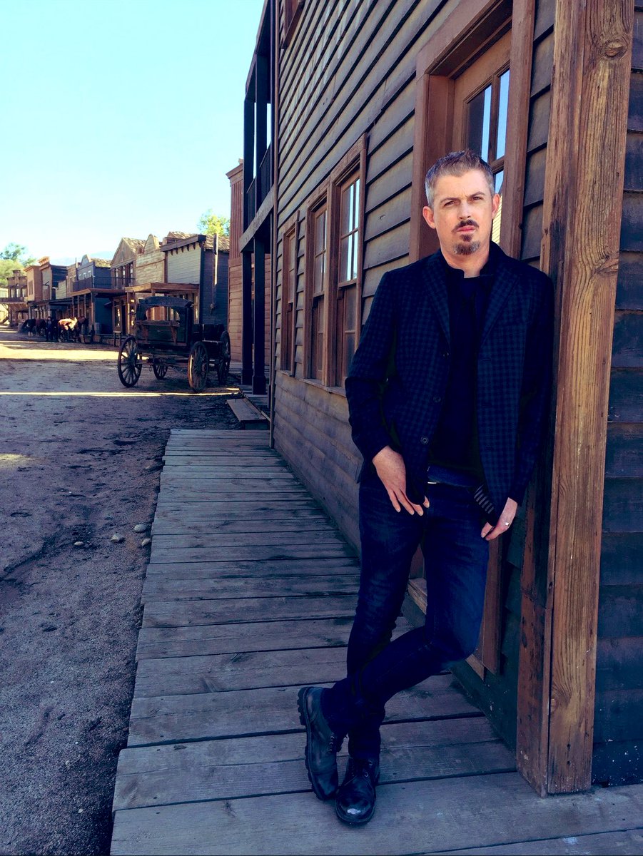 ManuIntiraymi's tweet photo. These beautiful histrorical sets burned. I shot 2 films here and God Willing more to come. https://t.co/jcztDcrOzS #movies #westerns #Hickock #Hellontheborder #SixGunSavior https://t.co/cy0YZOwg1B
