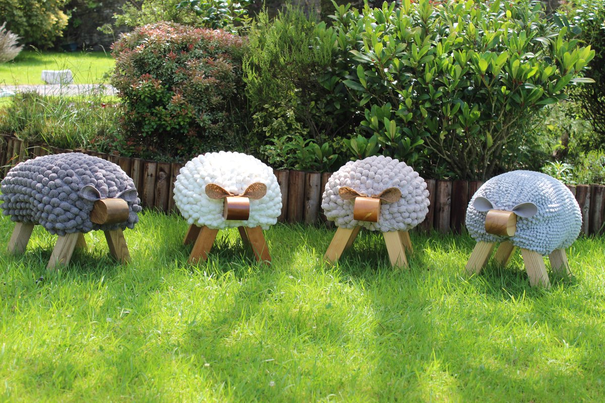 FarmFootstools's tweet photo. 🐏❤️🐑 We're happy to announce the launch of our bespoke footstools.

Please help us with a like, retweet and follow.

Keep an eye out for more photos and our first competition giveaway very soon. 🐑❤️🐏 https://t.co/VBSSwtch3C