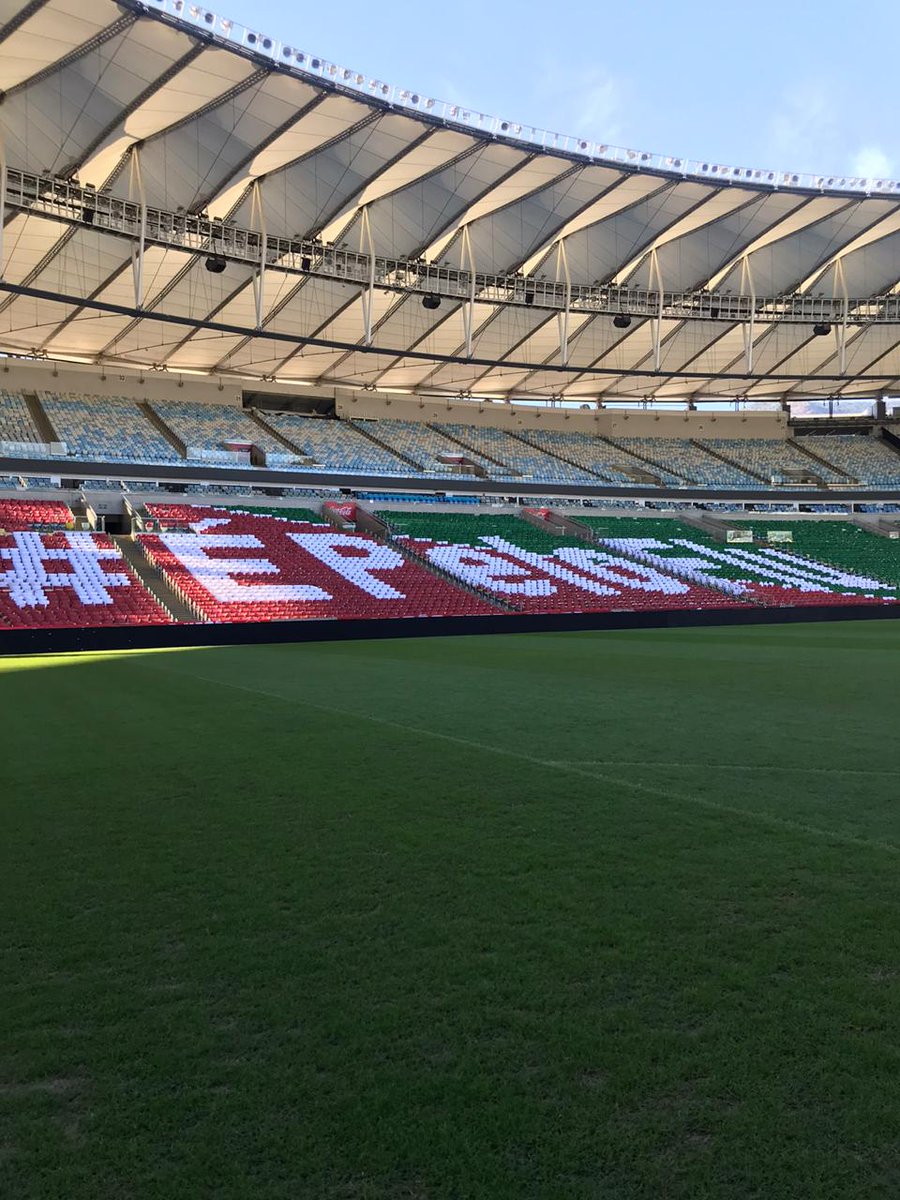 STpontocom's tweet photo. #epeloFlu

Mosaico-surpresa é vazado...

Que não diminua a admiração da galera; que seja ainda mais impactante para os nossos guerreiros em campo; e que o esforço da @MobTricolor seja reconhecido por todos nós, tricolores de verdade! 

Parabéns galera! 

Hoje é #diadeflu https://t.co/DlLWh3KcvX